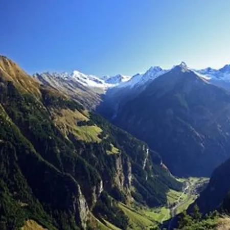 酒店 胡伯旅馆 *